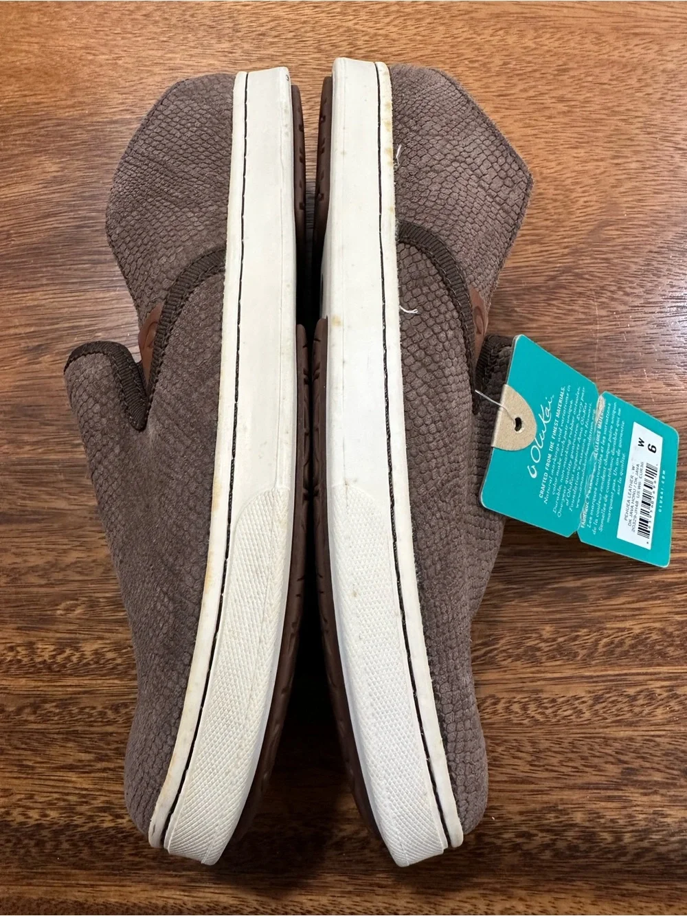 Olukai Pehuea Leather Dk Java Slip On ‘Clay Snake’ Sneakers  Womens Sz 6 BNWT DS